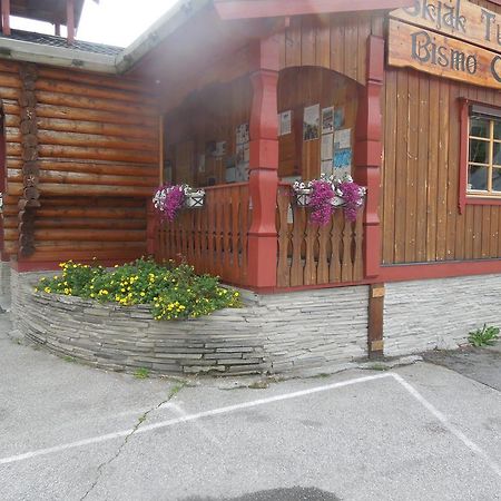 Отель Skjak Turistheim Экстерьер фото