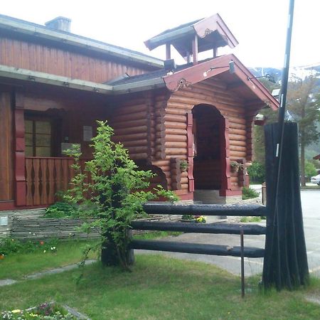 Отель Skjak Turistheim Экстерьер фото