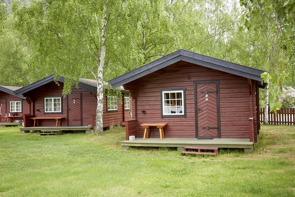 Отель Skjak Turistheim Экстерьер фото